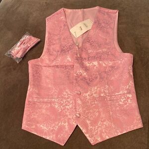 Men’s Pink Paisley Vest, Bow Tie & Pocket Square Size 30 NWT